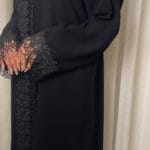 عباية كريب اسود نص كلوش