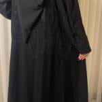 عباية كريب ملكي مطرزه